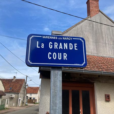 Logis Cote Jardin Villa Varennes-les-Narcy Exterior photo